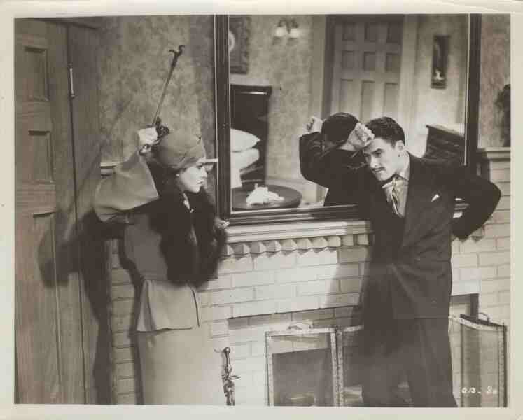 The Case of the Curious Bride (1935) Screenshot 1