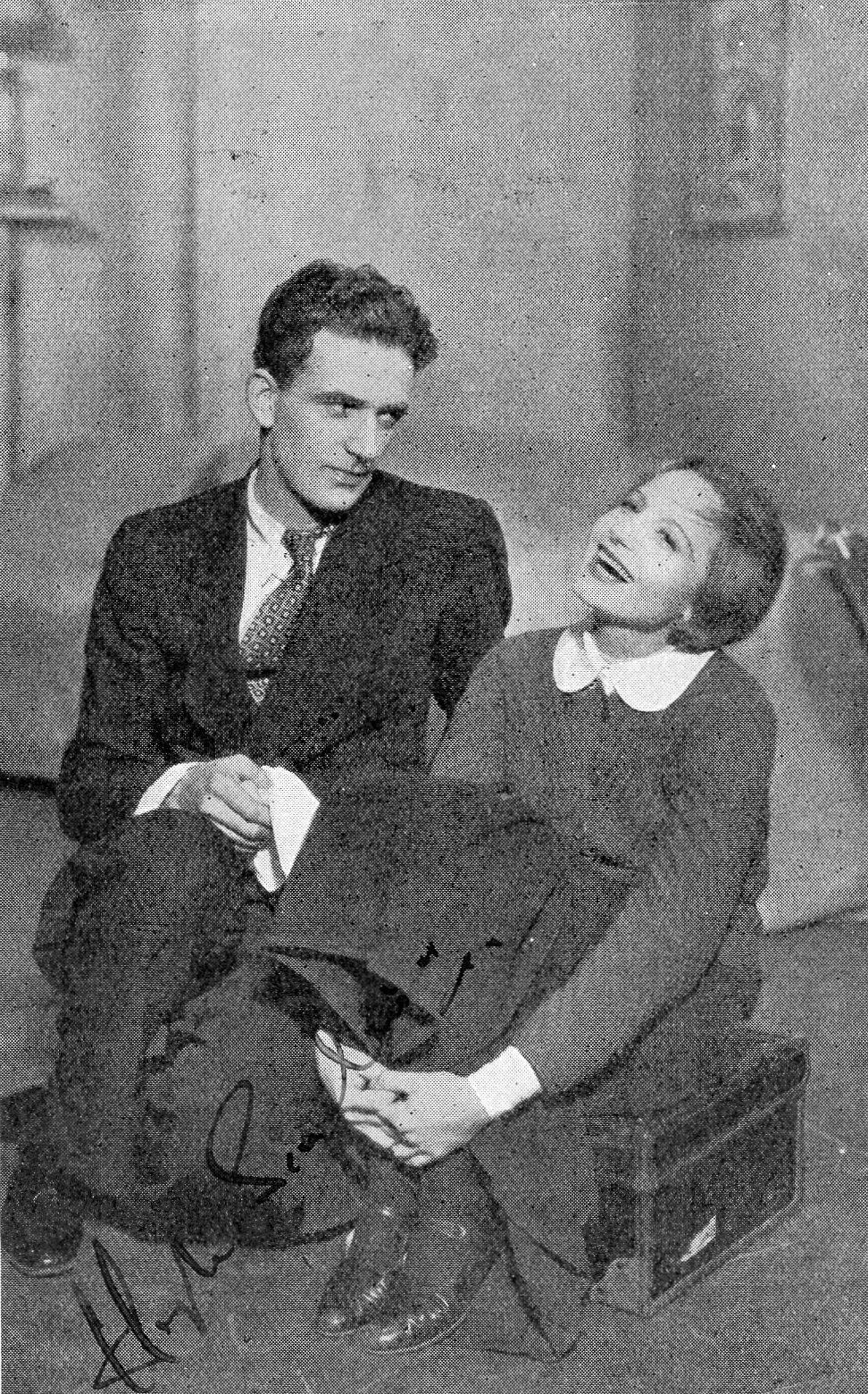 Escape Me Never (1935) Screenshot 1