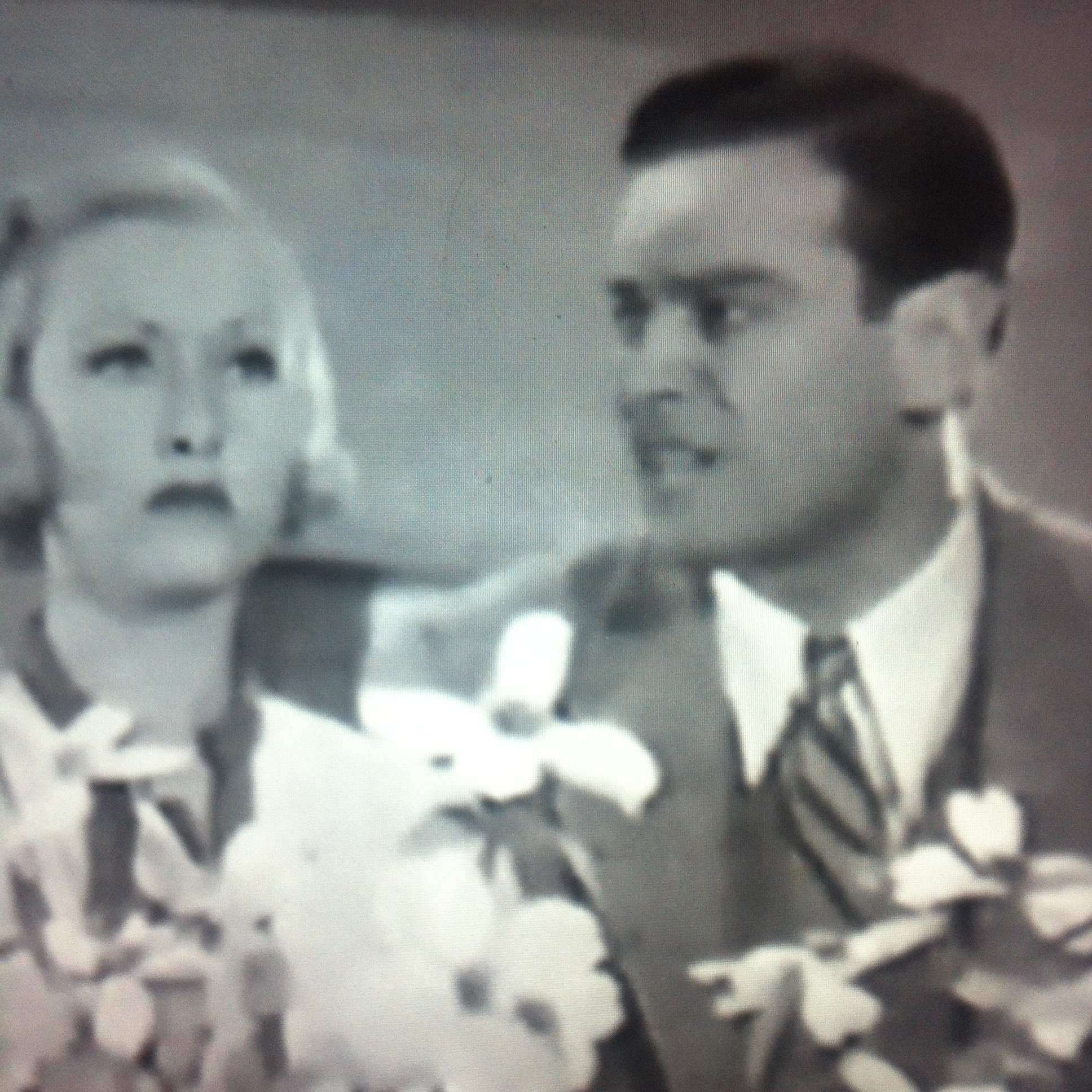 The Fire-Trap (1935) Screenshot 4