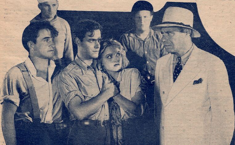 Tailspin Tommy in the Great Air Mystery (1935) Screenshot 3
