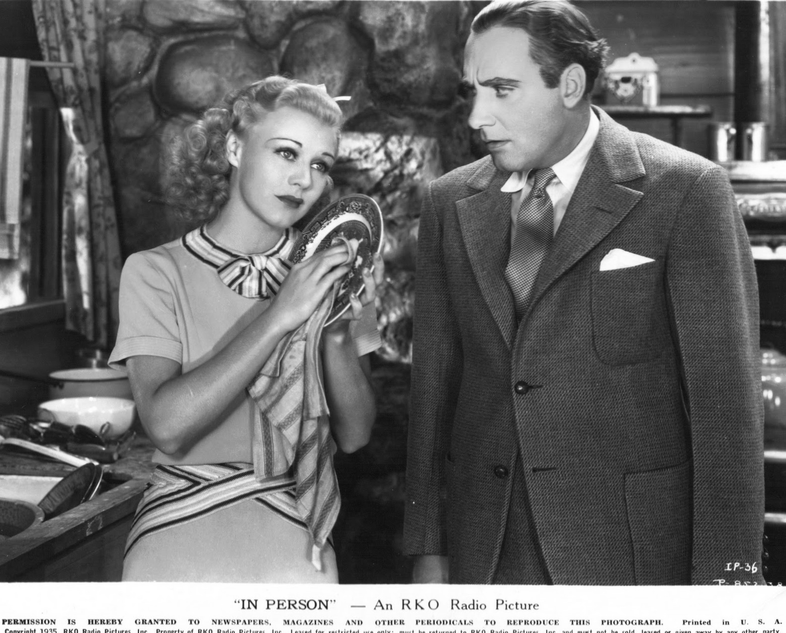 In Person (1935) Screenshot 3