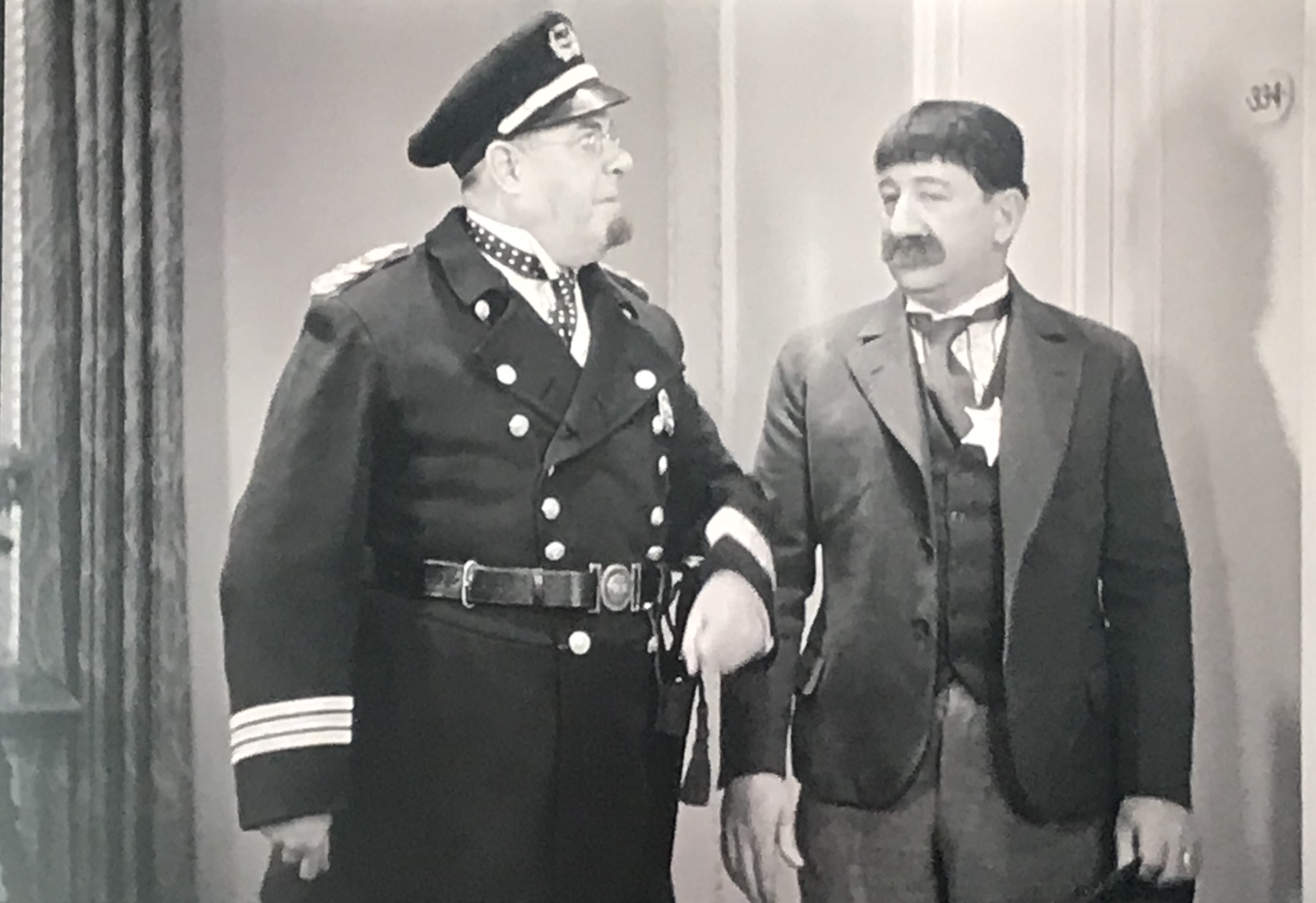 Keystone Hotel (1935) Screenshot 4