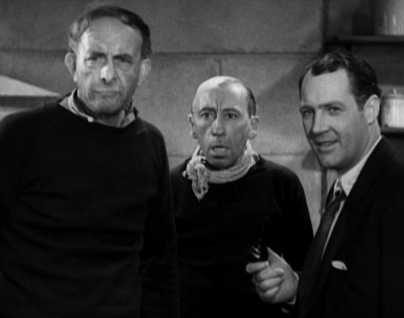 The Phantom Light (1935) Screenshot 5 