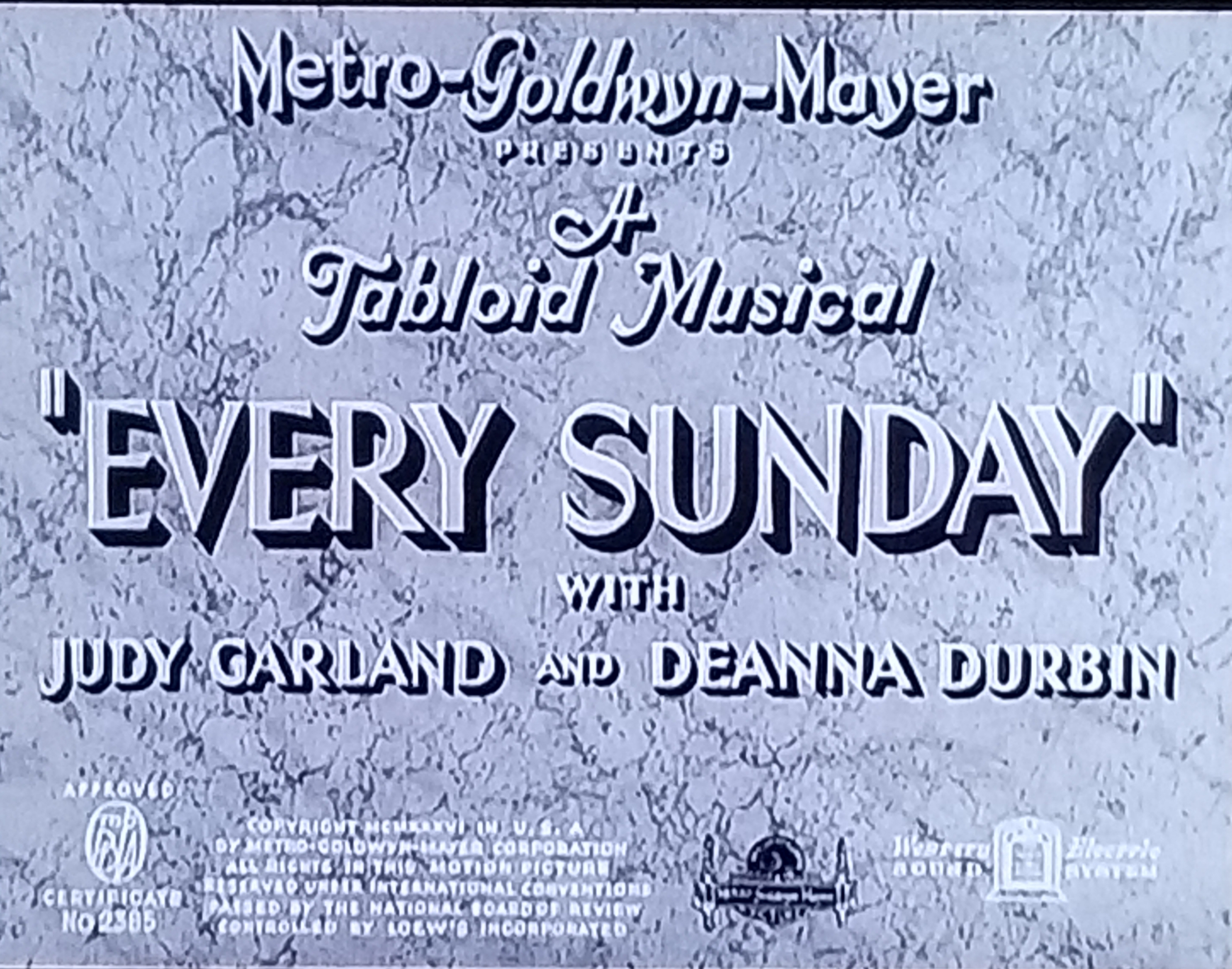 Every Sunday (1936) Screenshot 2