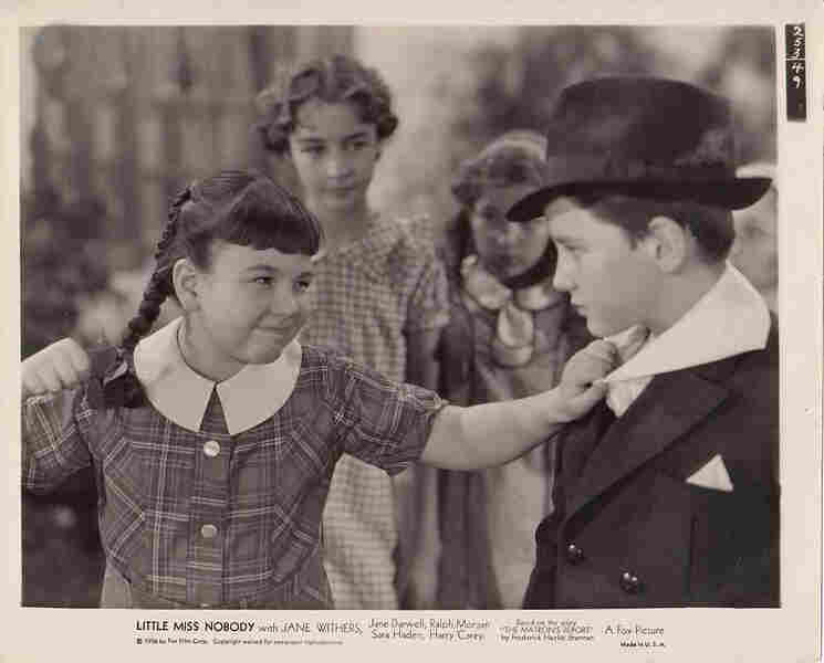 Little Miss Nobody (1936) Screenshot 1