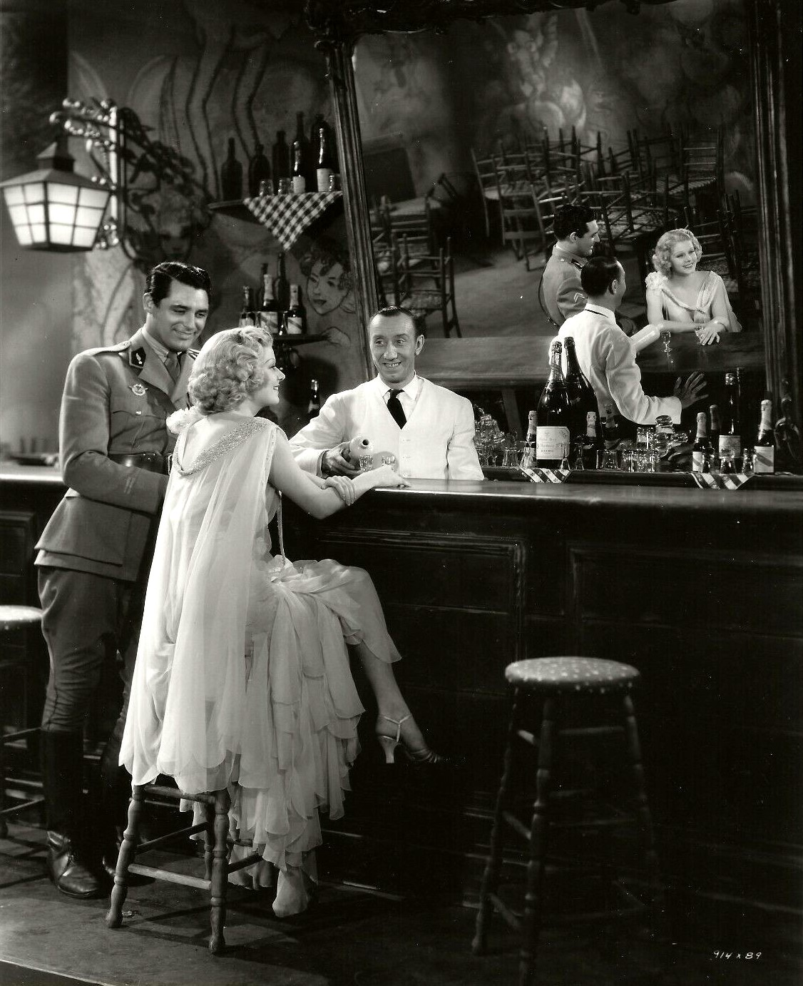 Suzy (1936) Screenshot 2
