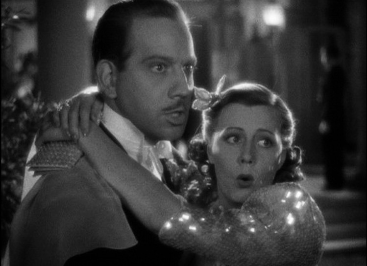 Theodora Goes Wild (1936) Screenshot 2