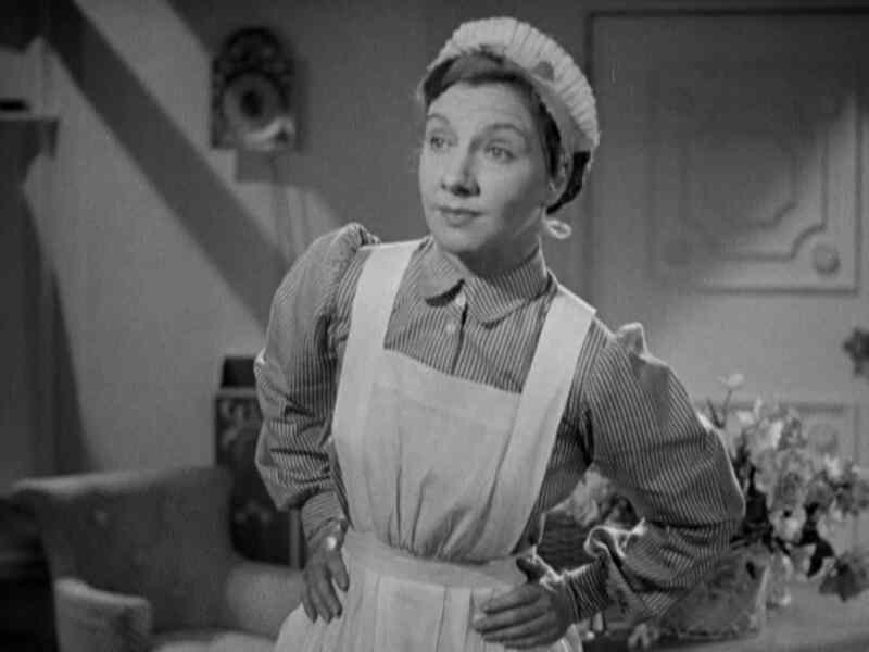 The Bride Wore Red (1937) Screenshot 3