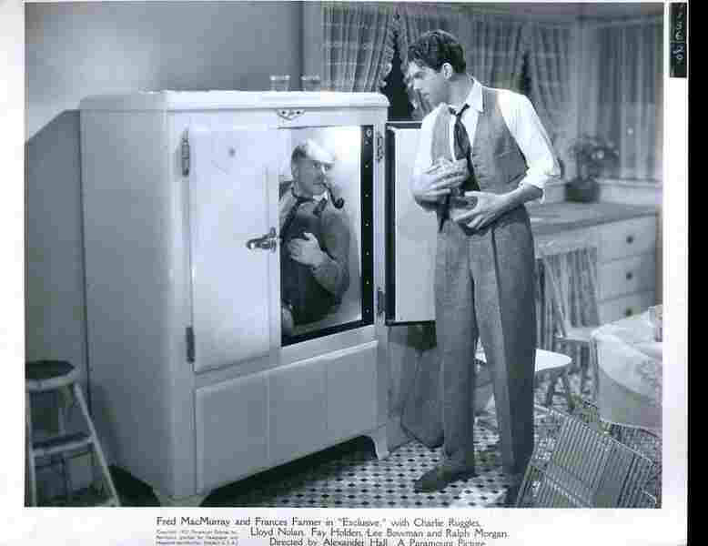 Exclusive (1937) Screenshot 1