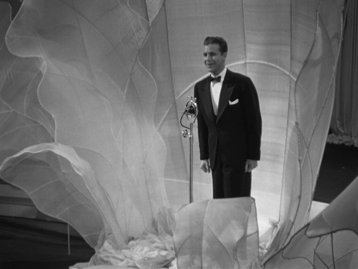 Hollywood Hotel (1937) Screenshot 5 