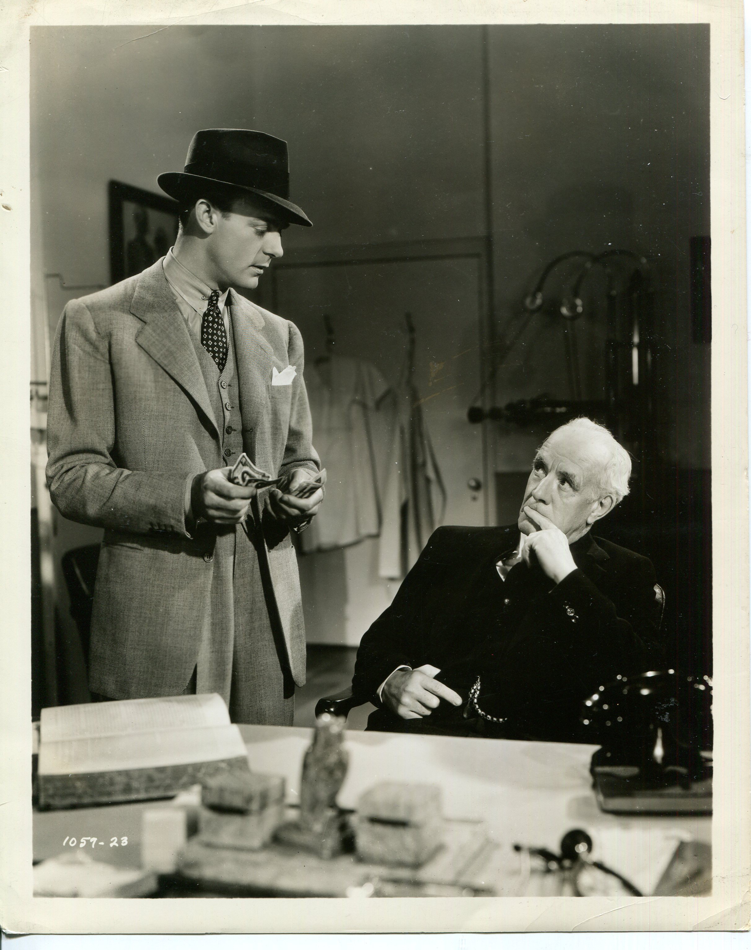 The Chaser (1938) Screenshot 2