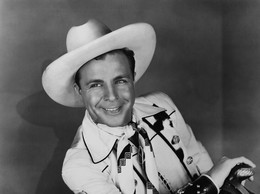 Cowboy from Brooklyn (1938) Screenshot 4 