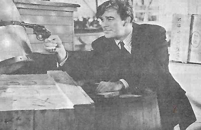 Dick Tracy Returns (1938) starring Ralph Byrd on DVD DVD Dick Tracy Returns (1938) Screenshot 4