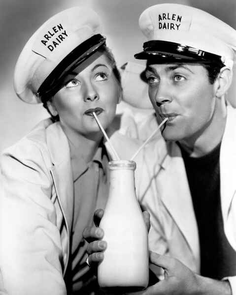 Maid's Night Out (1938) Screenshot 3