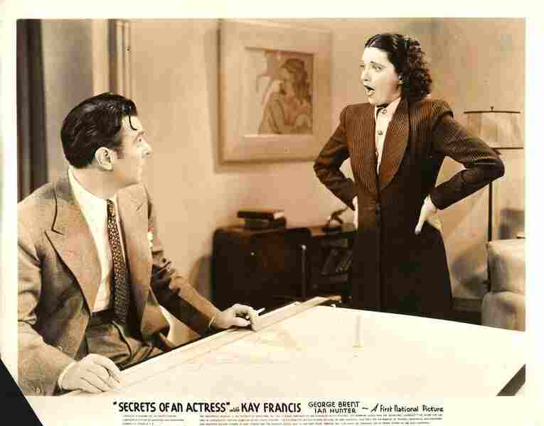 Secrets of an Actress (1938) Screenshot 3