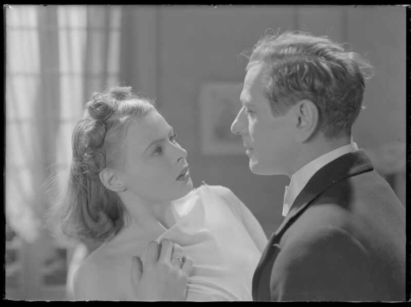 Only One Night (1939) Screenshot 2