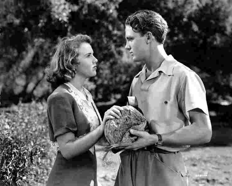 First Love (1939) Screenshot 3