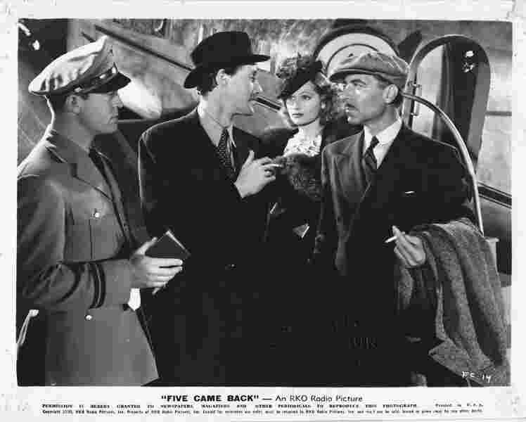 Five Came Back (1939) Screenshot 2