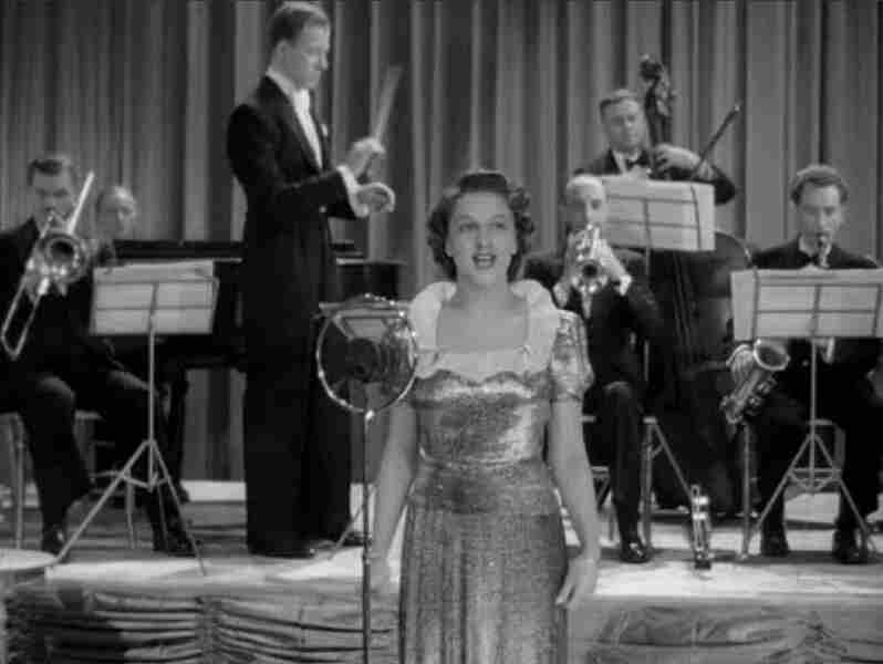 Let's Be Famous (1939) Screenshot 1