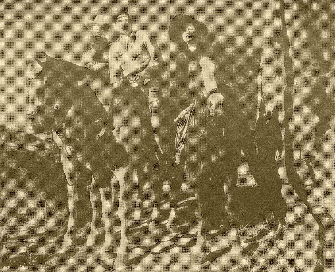 The Lone Ranger Rides Again (1939) Screenshot 2