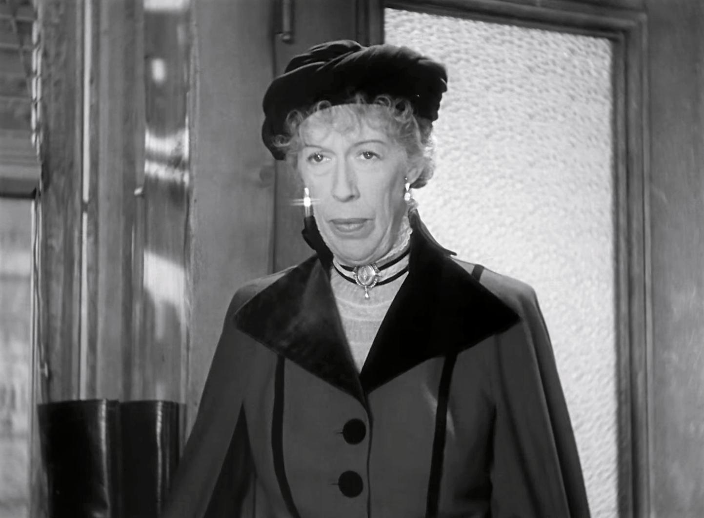 Nurse Edith Cavell (1939) Screenshot 5