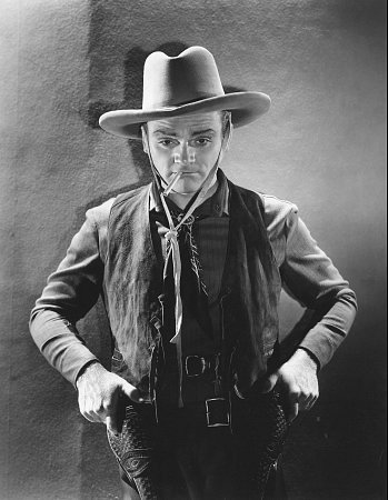 The Oklahoma Kid (1939) Screenshot 1