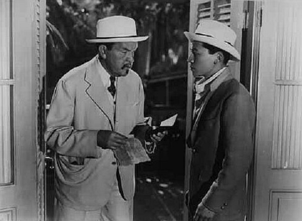 Charlie Chan in Panama (1940) Screenshot 2