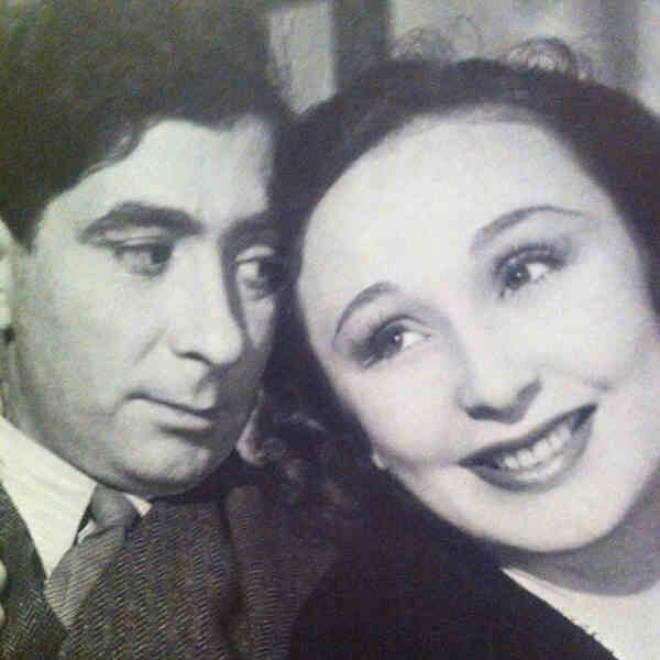 Haunted Honeymoon (1940) Screenshot 1