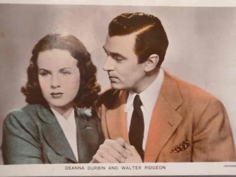It's a Date (1940) Screenshot 2