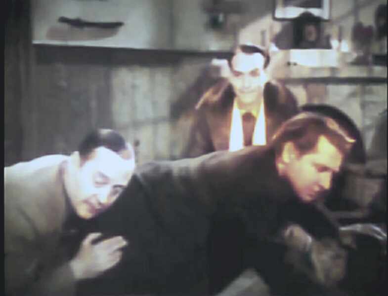 Spies of the Air (1939) Screenshot 5