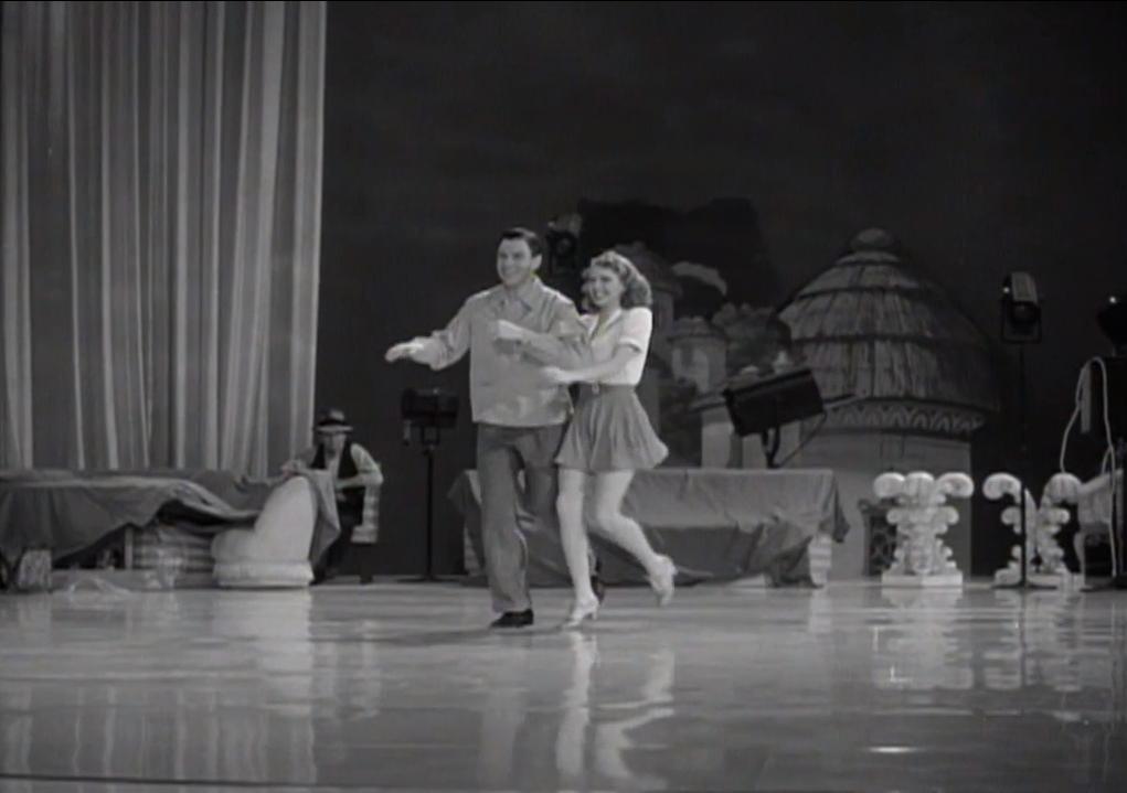 Two Girls on Broadway (1940) Screenshot 2