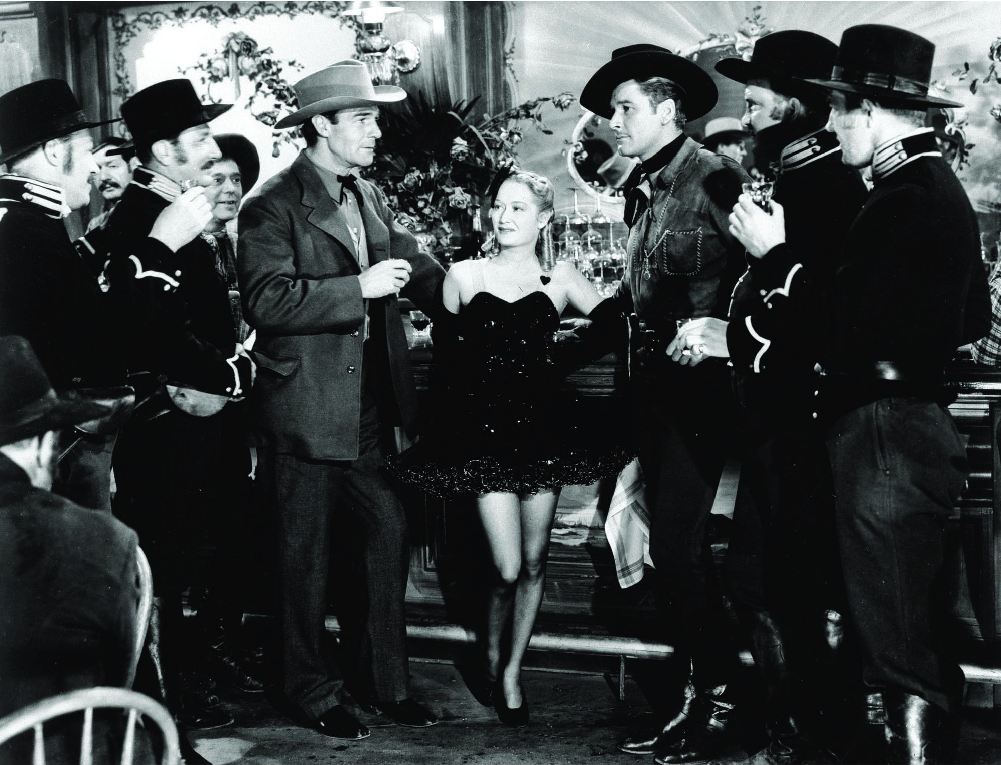Virginia City (1940) Screenshot 2