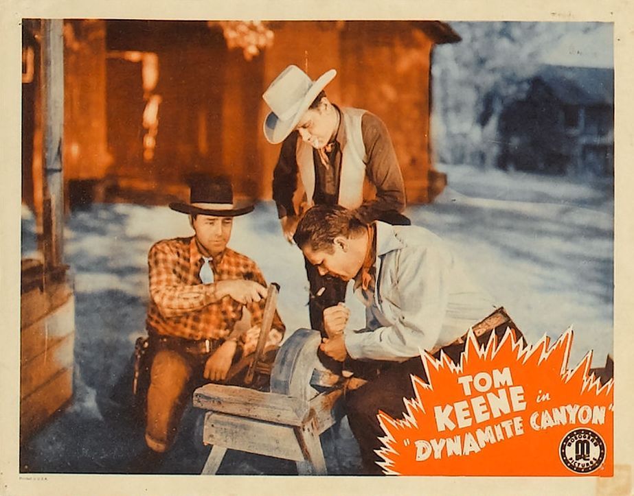 Dynamite Canyon (1941) Screenshot 5