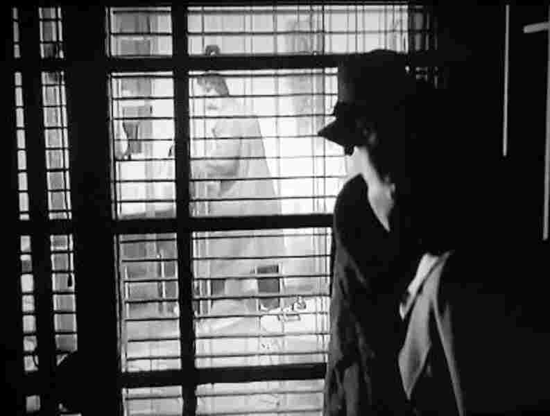 The Gay Falcon (1941) Screenshot 3