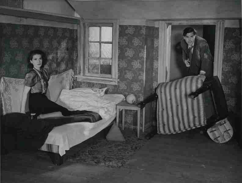 Derailed (1942) Screenshot 5
