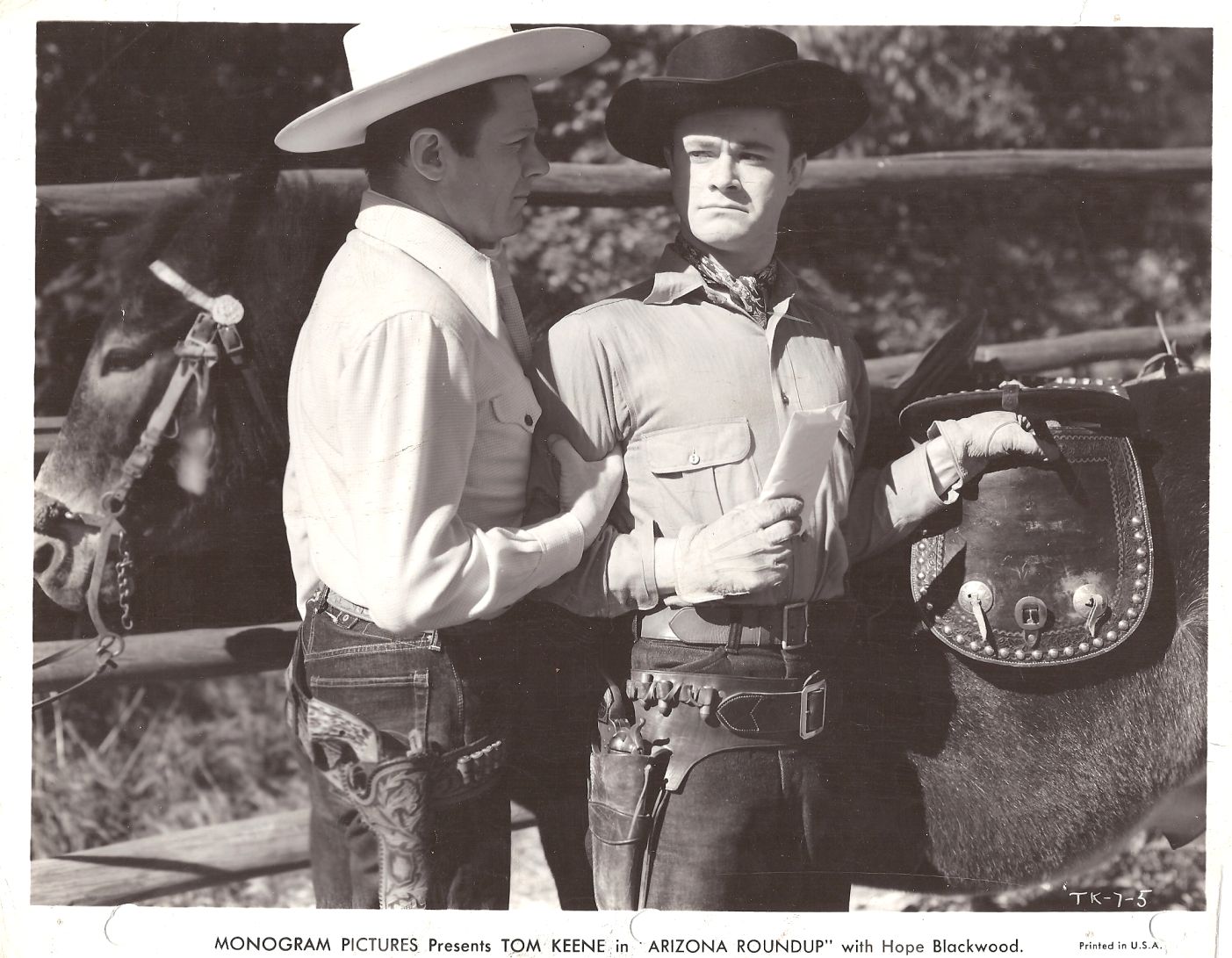 Arizona Roundup (1942) Screenshot 1 