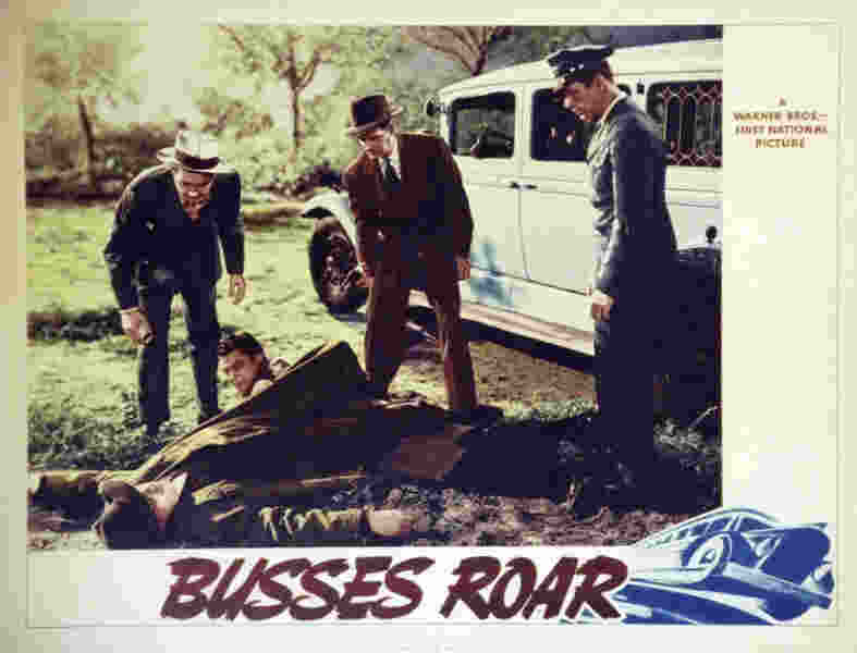 Busses Roar (1942) Screenshot 3