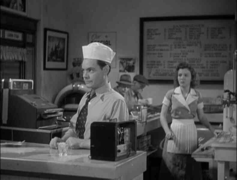 Kid Glove Killer (1942) Screenshot 1
