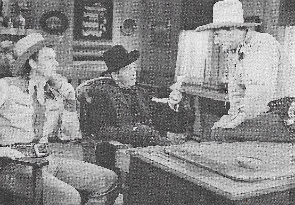 Saddle Mountain Roundup (1941) Screenshot 4 