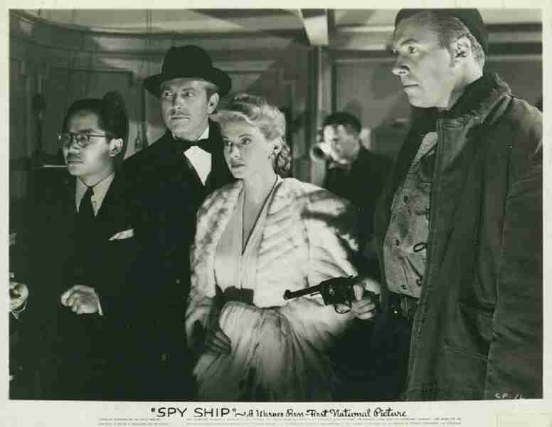 Spy Ship (1942) Screenshot 2