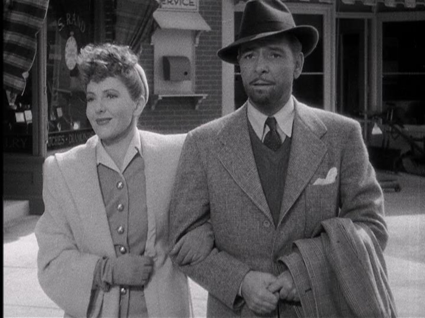 The Talk of the Town (1942) Screenshot 2
