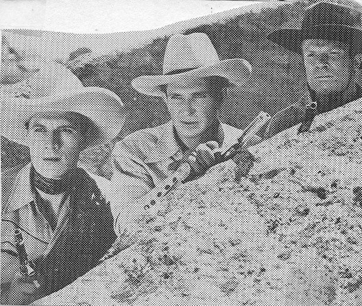 Valley of Hunted Men (1942) Screenshot 2