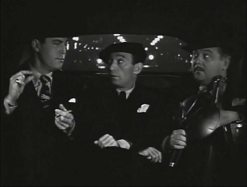 After Midnight with Boston Blackie (1943) Screenshot 2