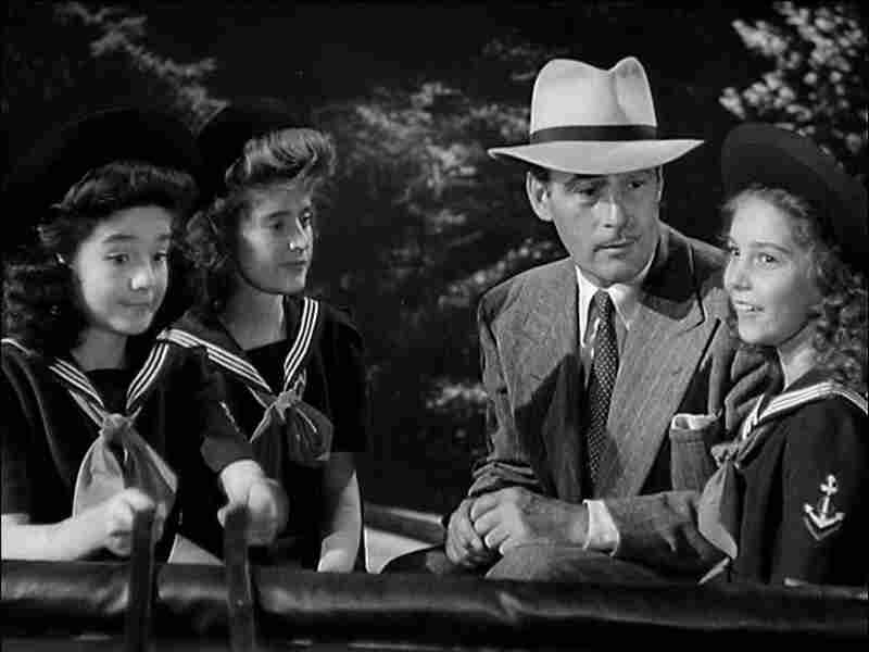 The Falcon and the Co-eds (1943) Screenshot 4