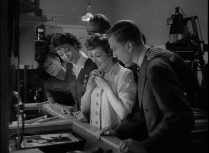 No Time for Love (1943) Screenshot 3