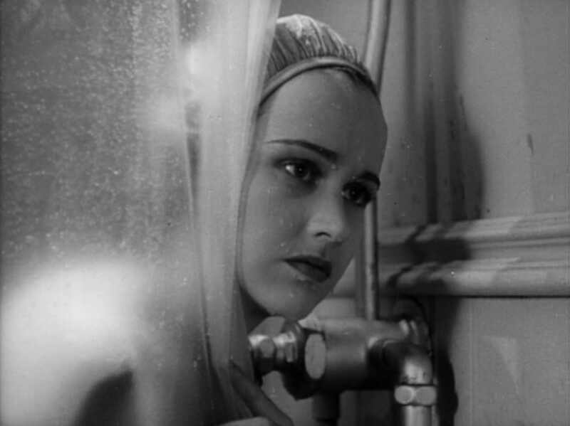 The Seventh Victim (1943) Screenshot 1