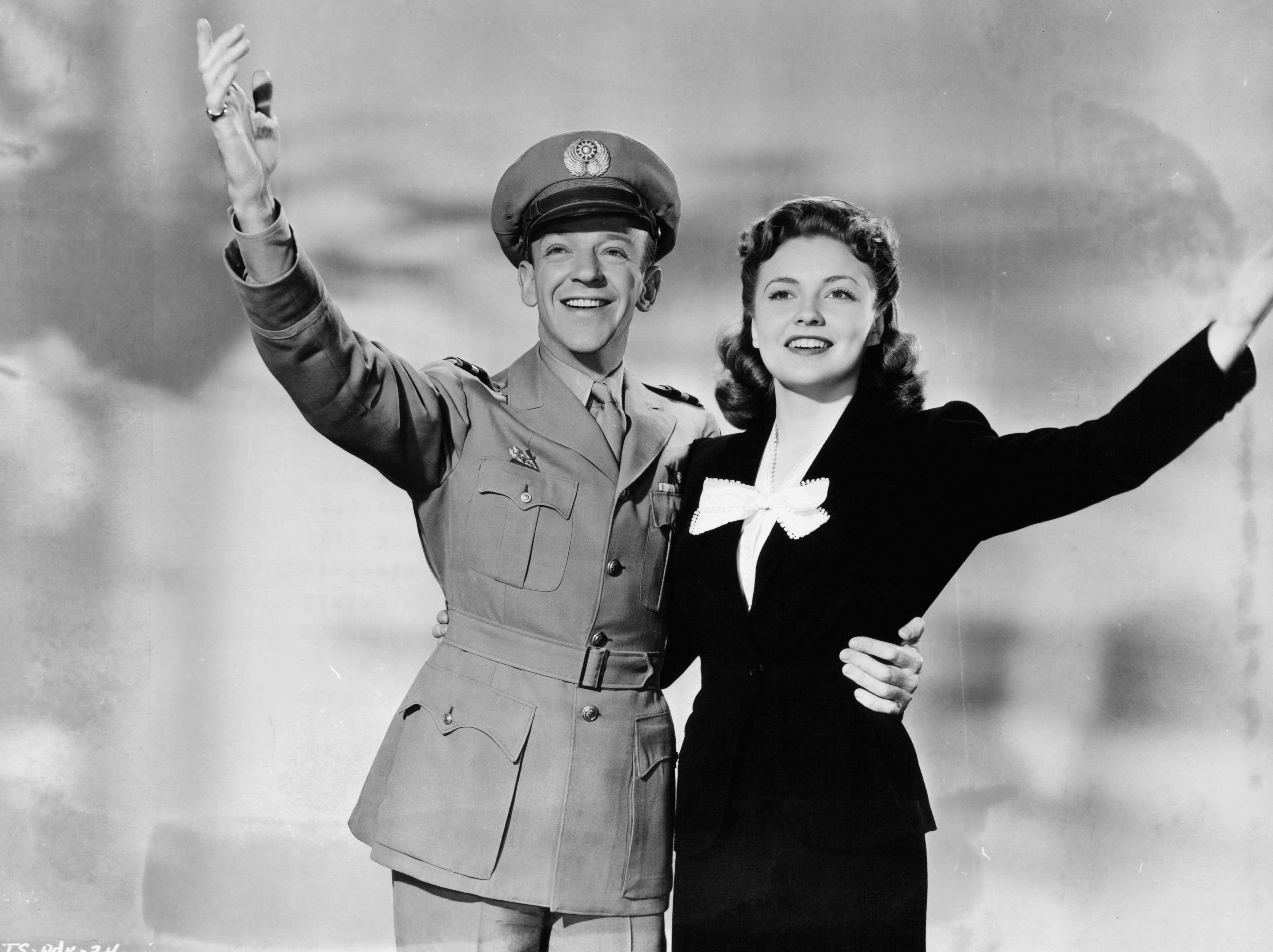 The Sky's the Limit (1943) Screenshot 1 