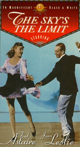 The Sky's the Limit (1943) Screenshot 3 