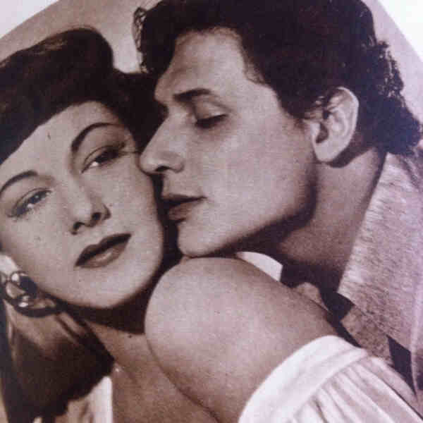 Gypsy Wildcat (1944) Screenshot 1