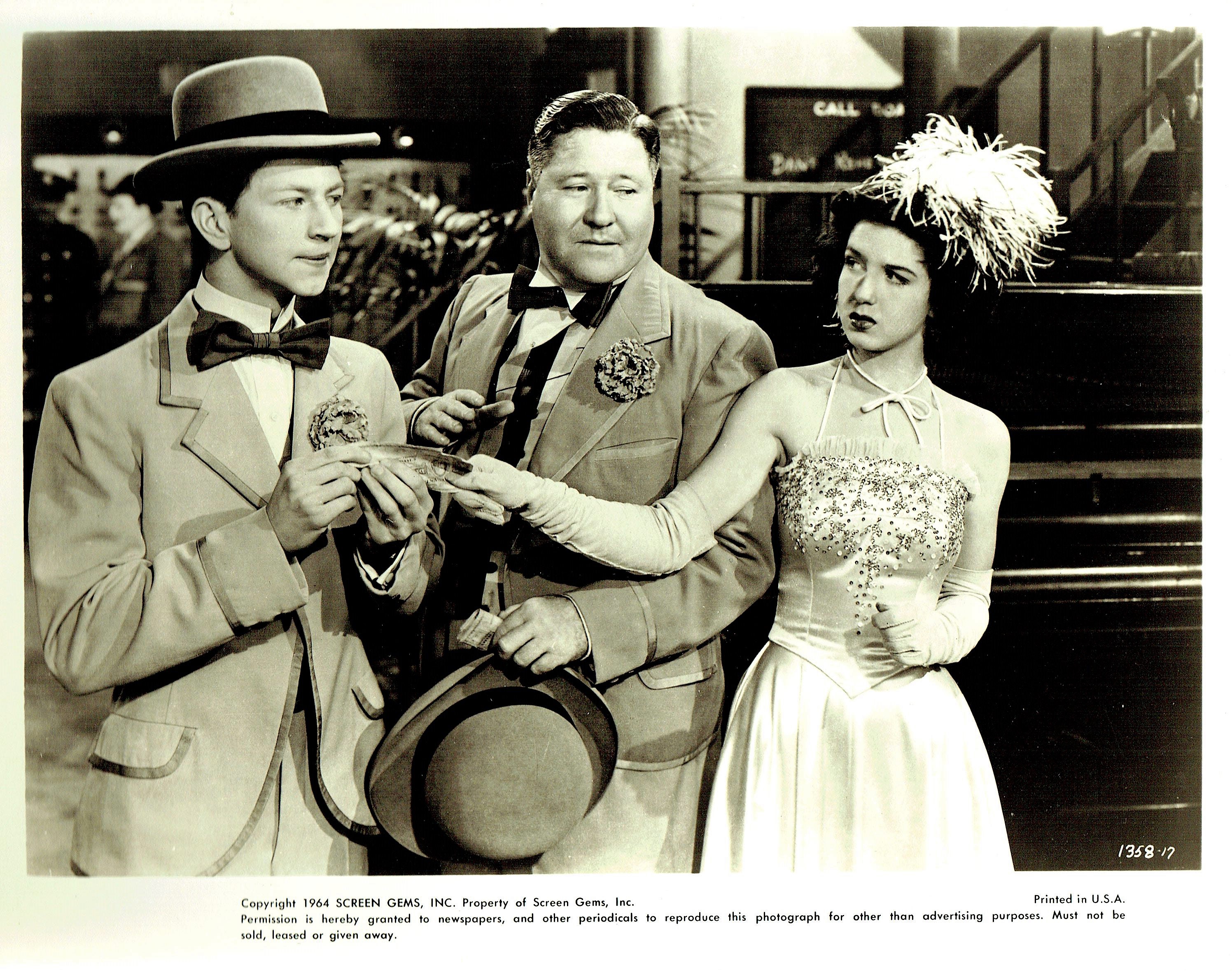 The Merry Monahans (1944) Screenshot 1